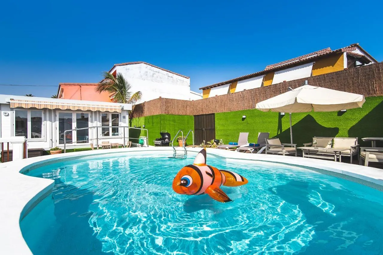 Paraiso En La Playa. Private Heated Pool contacts